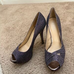 Guess heels
